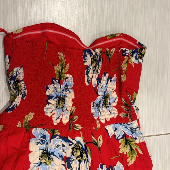 Band of Gypsies Collective NWT Strapless Jumpsuit W/wide legs and smocked back. - Picture 11 of 15
